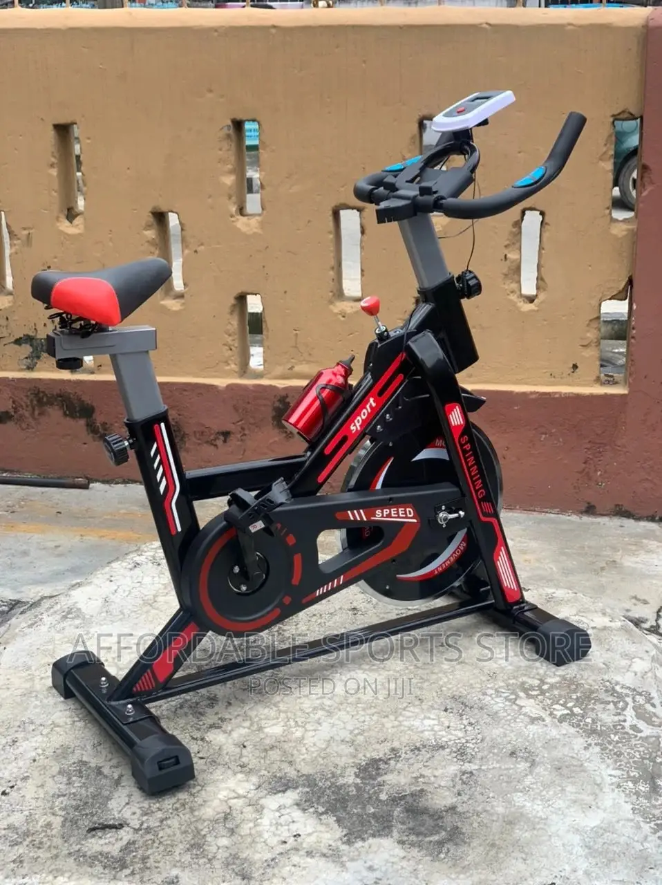 Brand New Topnotch Exercise Spin Bike