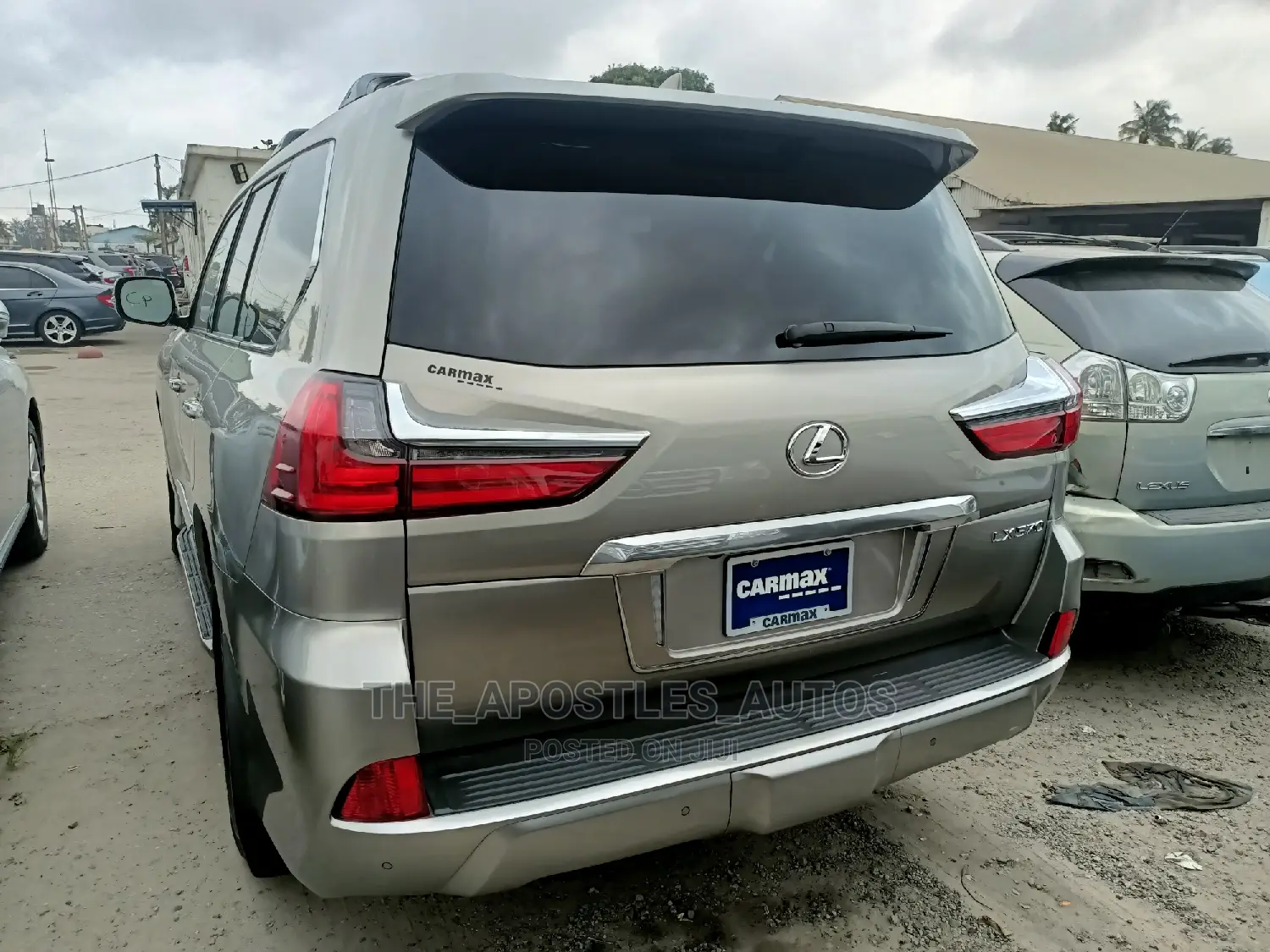 Lexus LX 570 AWD 2016 Gray