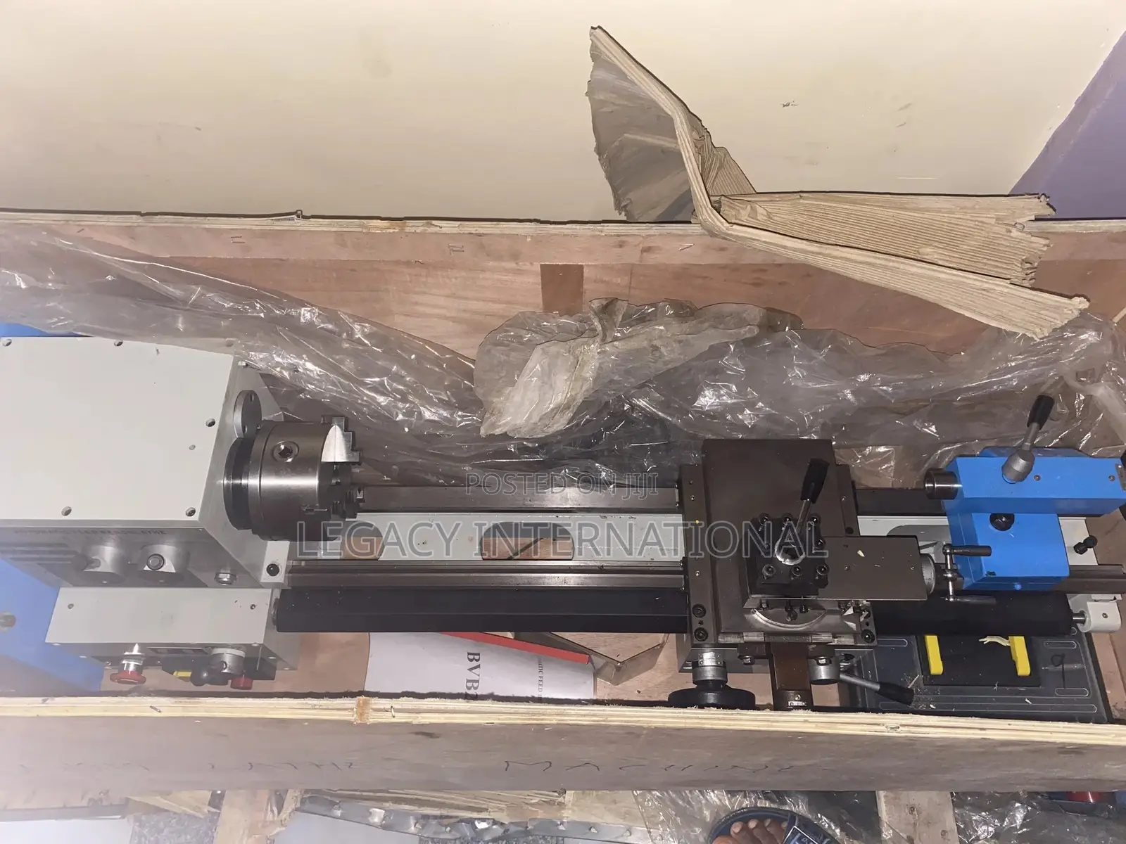 Lathe Machine 700mm