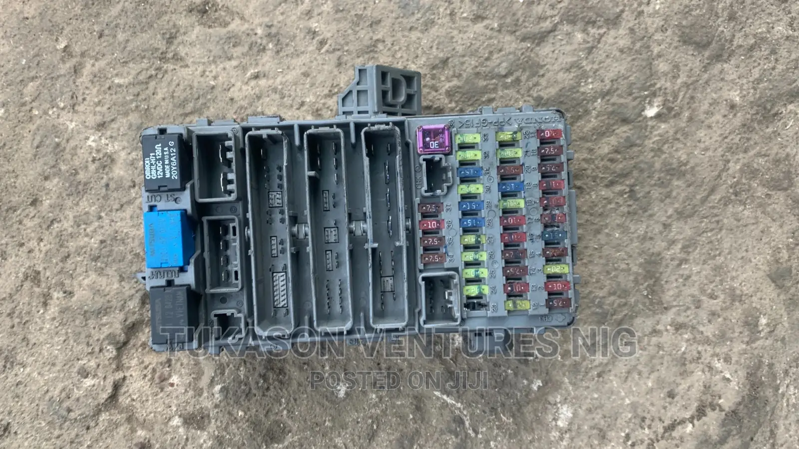 Fuse Box 2007 Honda CR-V