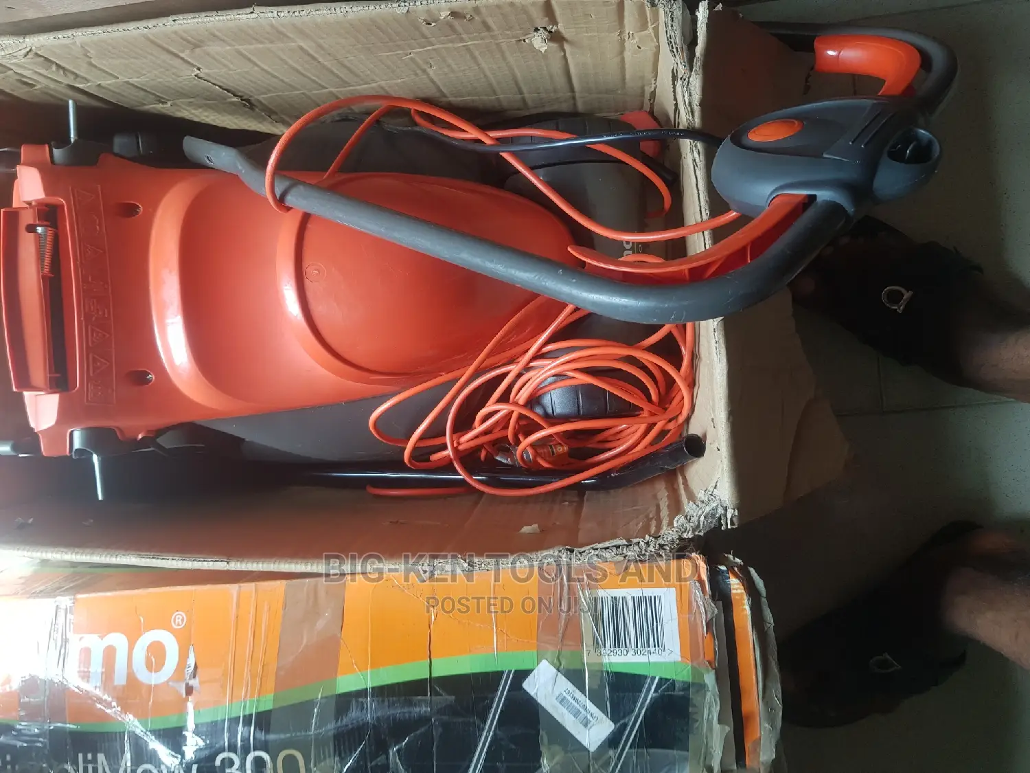 Flymo Lawnmower Battery and Electric