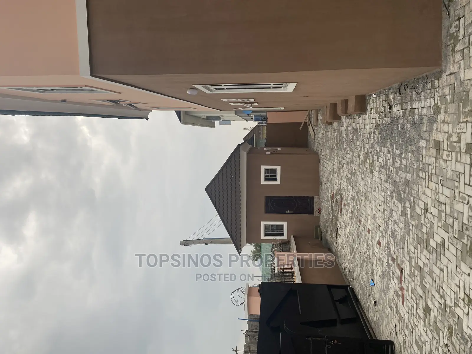 2bdrm Block of Flats in Dawaki for rent