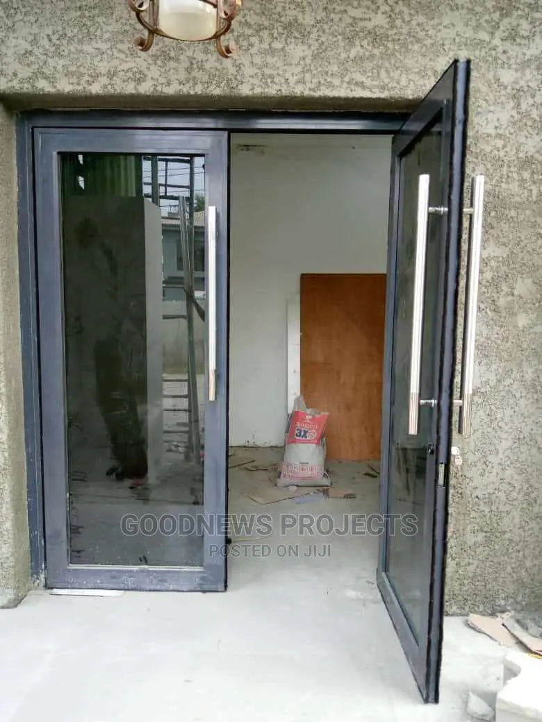 Aluminium Double Swing Door