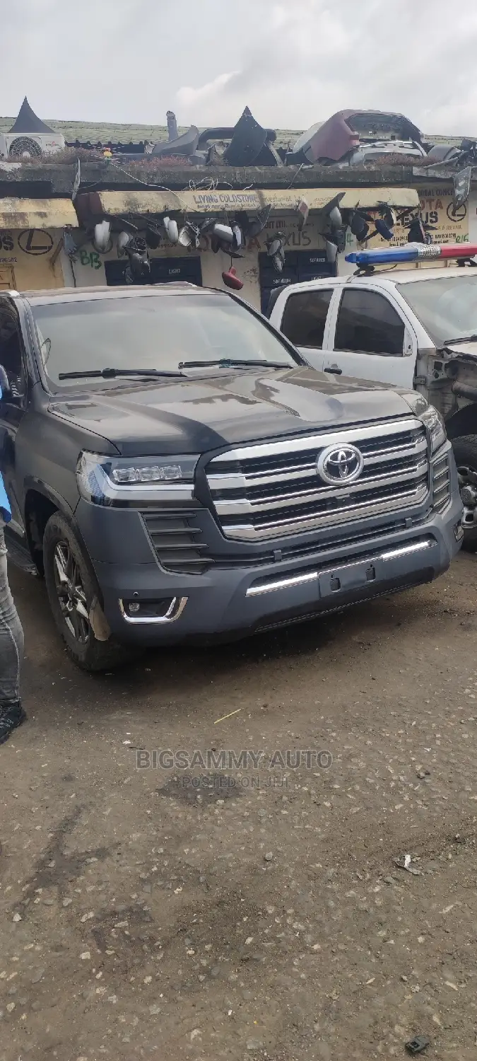 Landcruiser 2008/2010 Upgraded to 2022