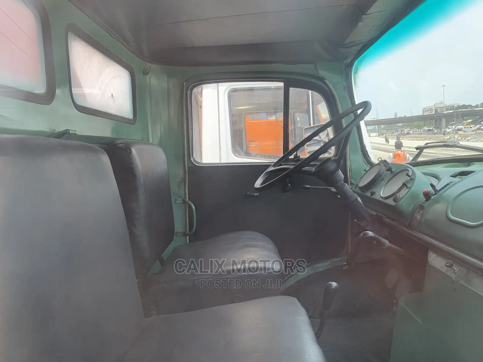 Foreign Used Mercedes - Benz 911 Water Tanker Truck