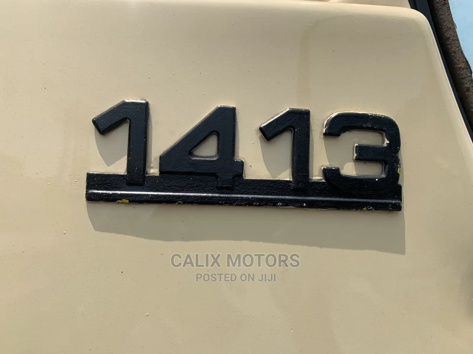 Foreign Used Mercedes Benz 1413 Water Tanker Truck.