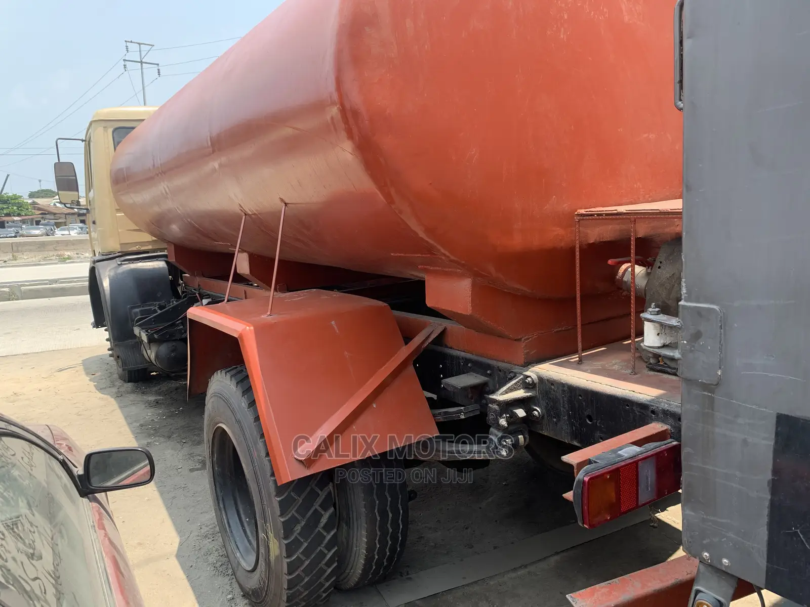 Foreign Used Mercedes Benz 1413 Water Tanker Truck.