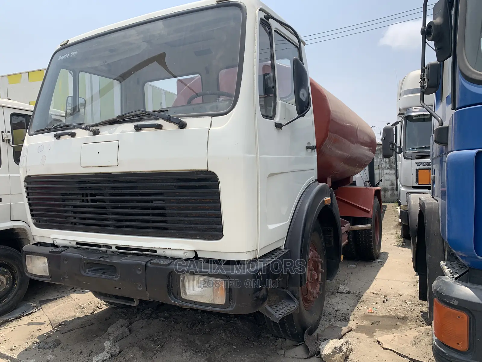 Foreign Used Mercedes Benz Water Tanker Truck