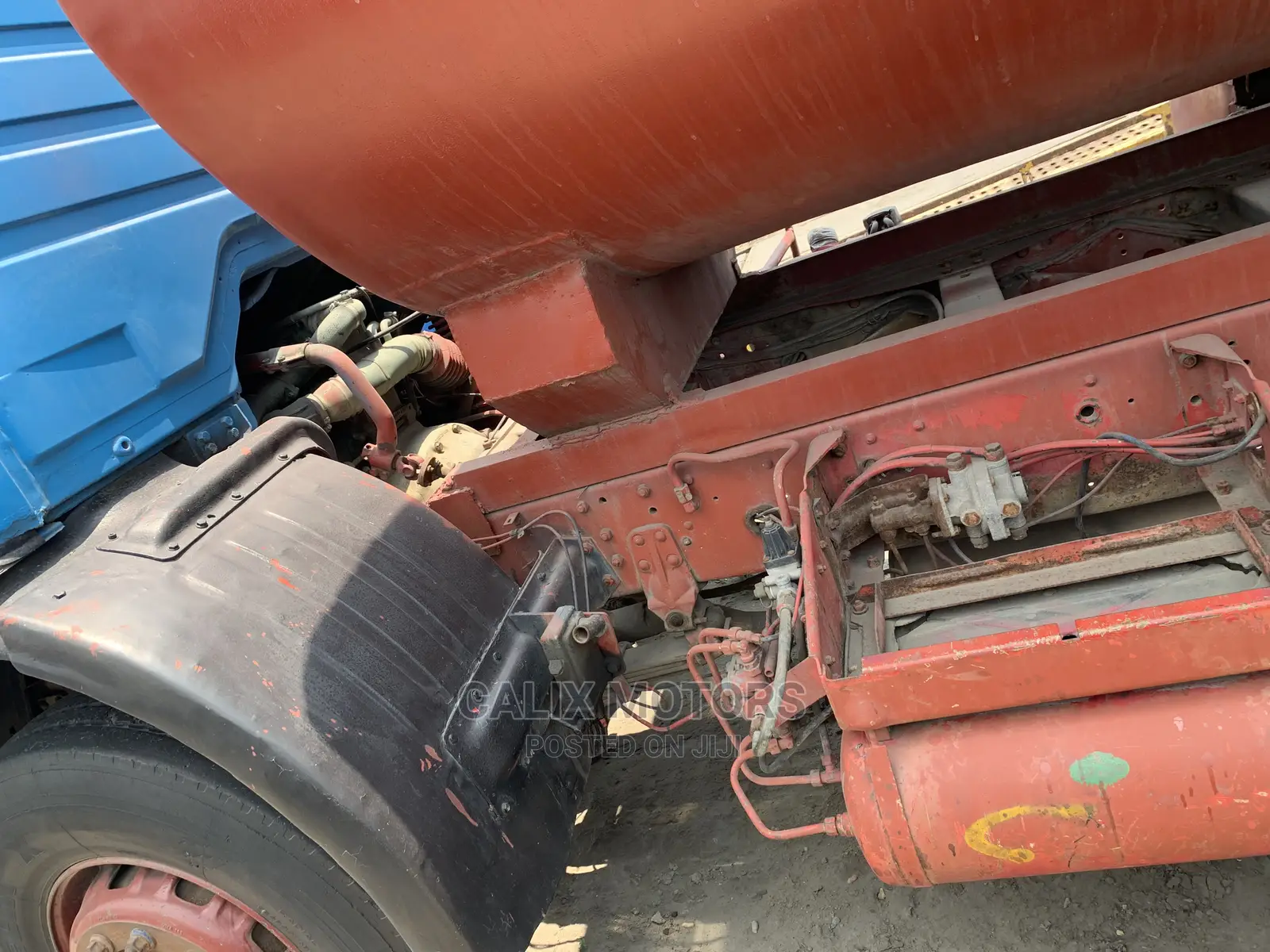 Foreign Used Mercedes Benz Water Tanker Truck
