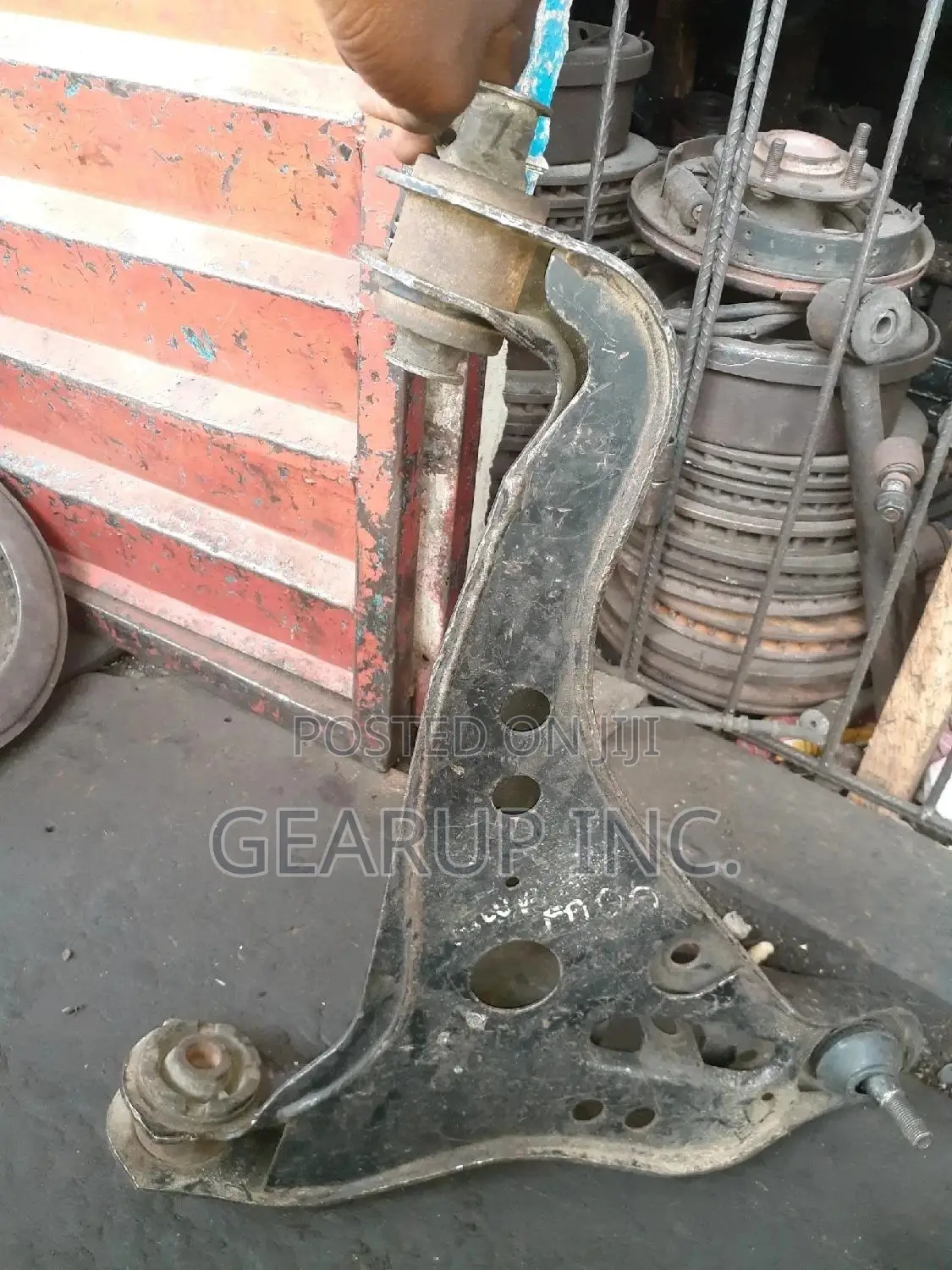 Complete Set of Lower Arm for Ford Explorer 2000-2010
