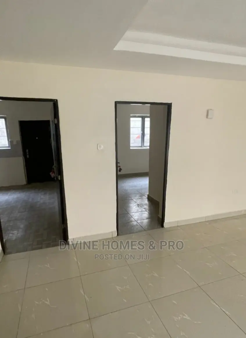 4bdrm Duplex in Brain Nd Hammer City, Life Camp for sale