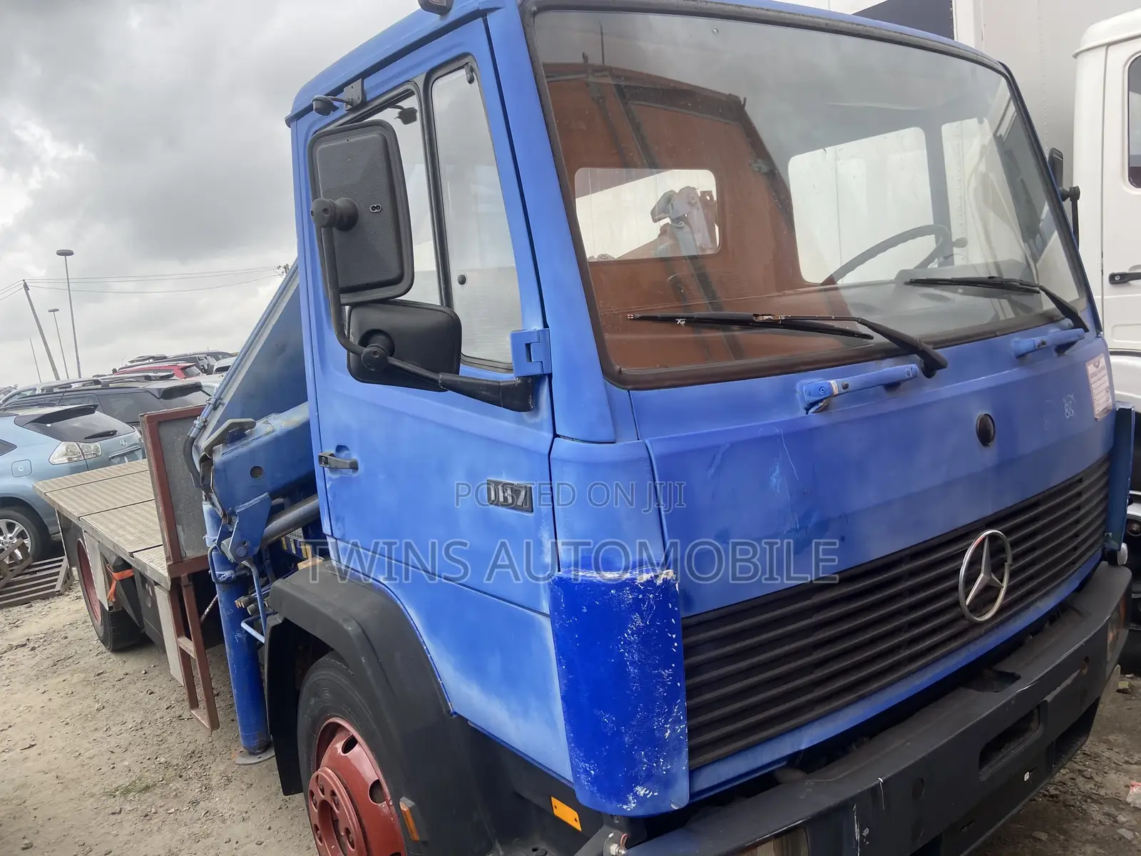 Mercedes-Benz 1117