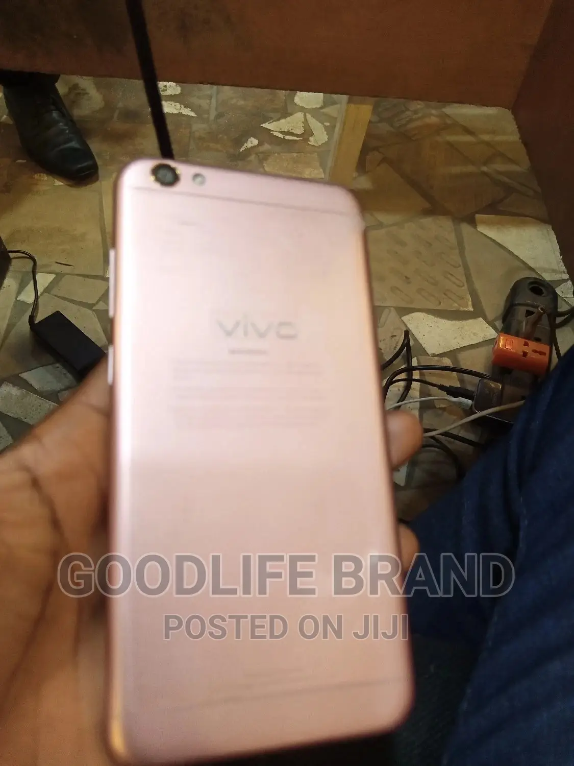 Vivo Y51 16 GB Gold