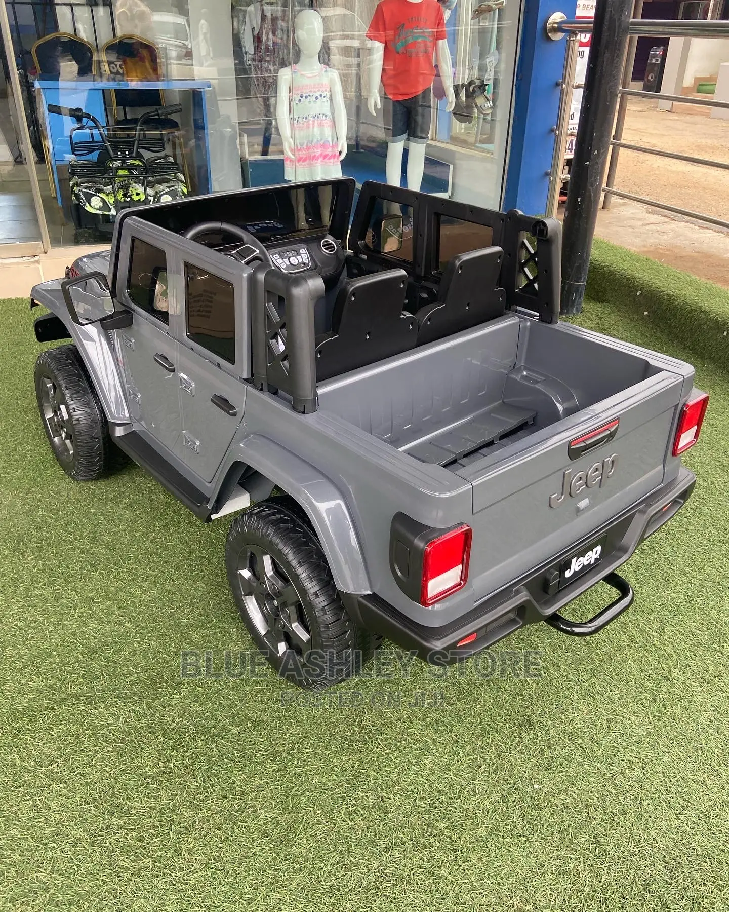 12 Volt Jeep Gladiator Battery Powered Ride on Vehicle