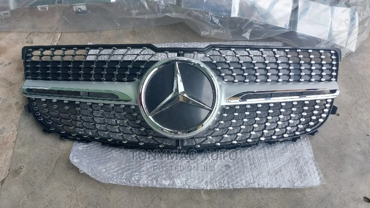 Front Grille Mercedes-Benz GLK 350