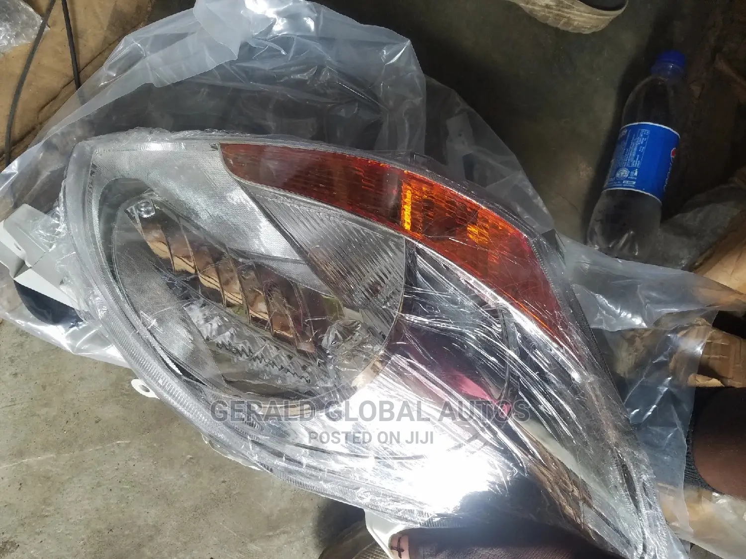 Head Lamp Toyota Yaris 08 (America)