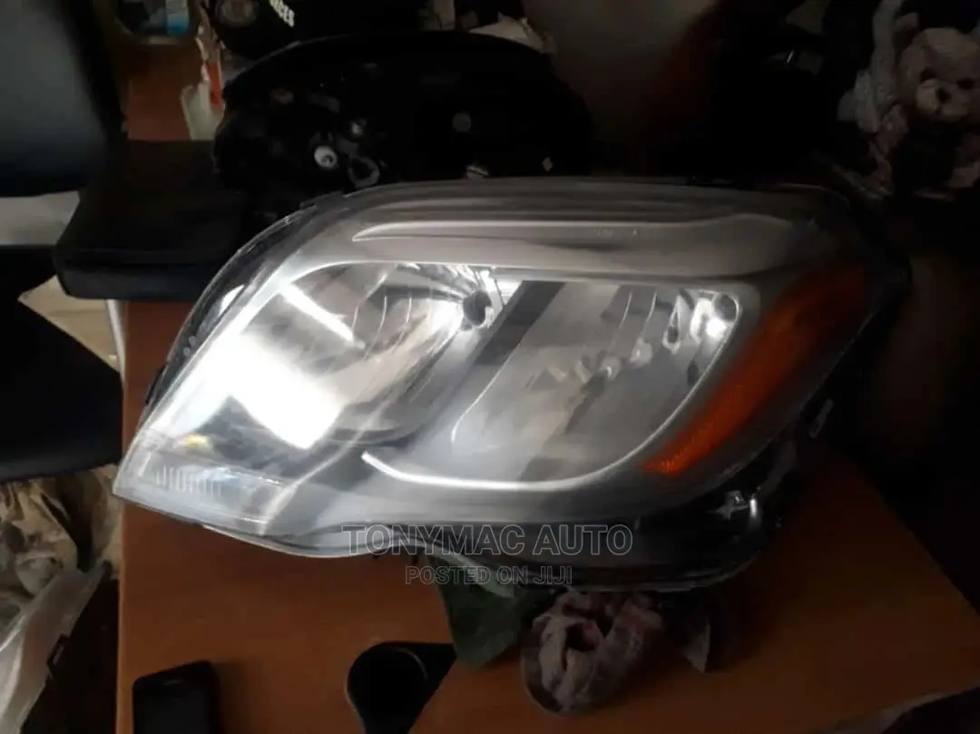 Mercedes-benz Glk 350 2010 Headlights