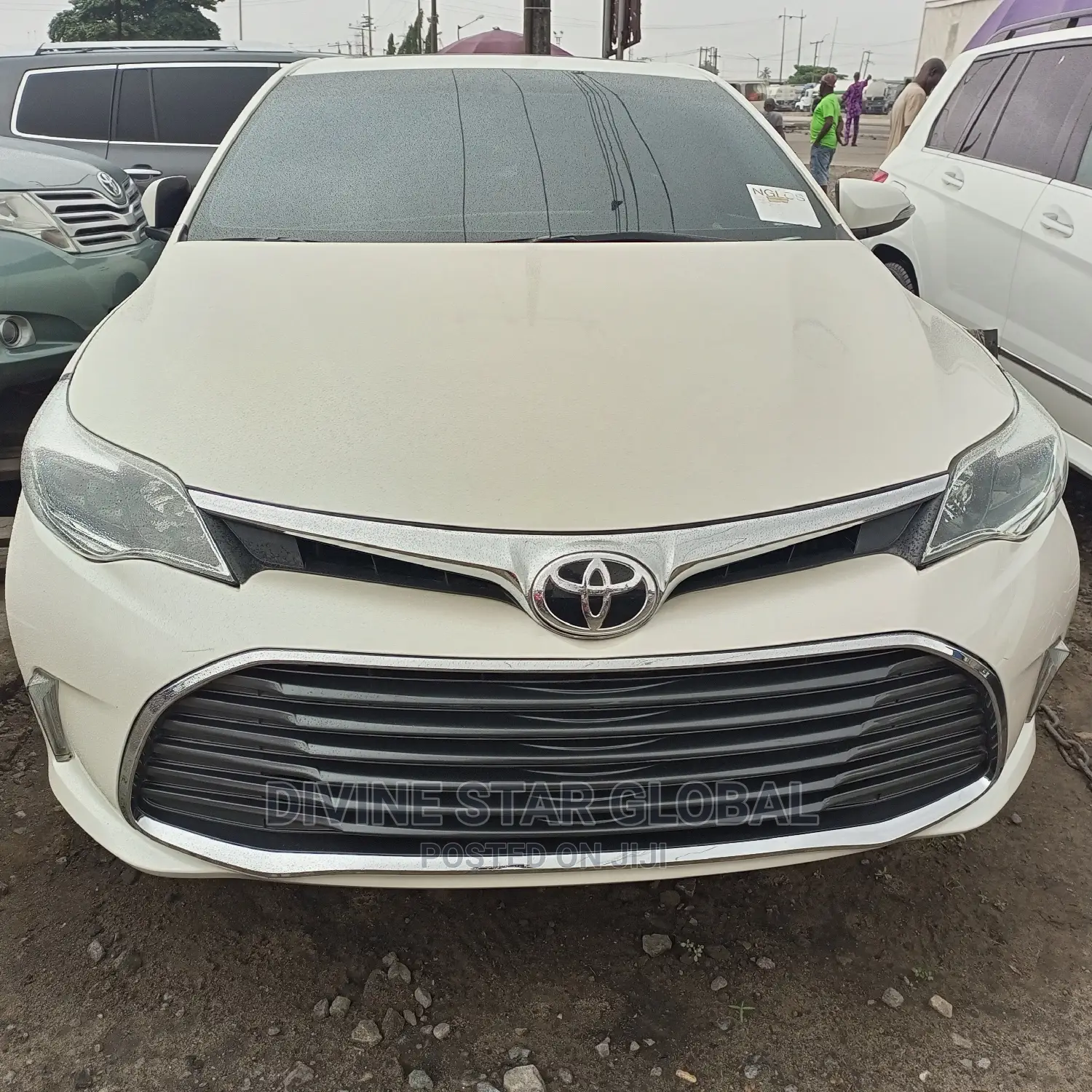Toyota Avalon 2014 White