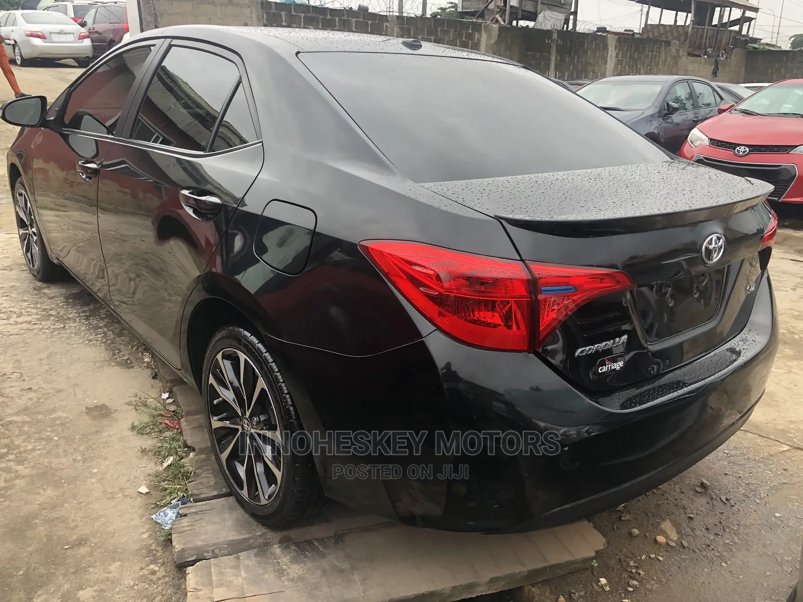 Toyota Corolla SE (1.8L 4cyl 6M) 2018 Black