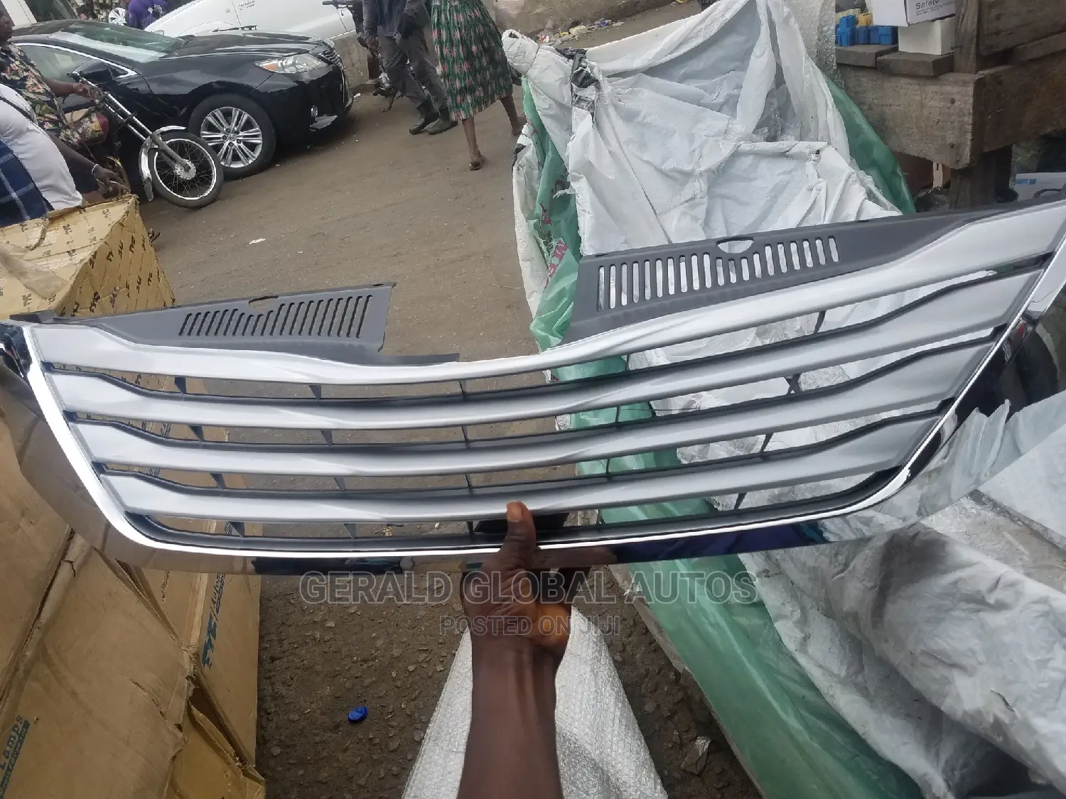 Front Grille Sienna 2012