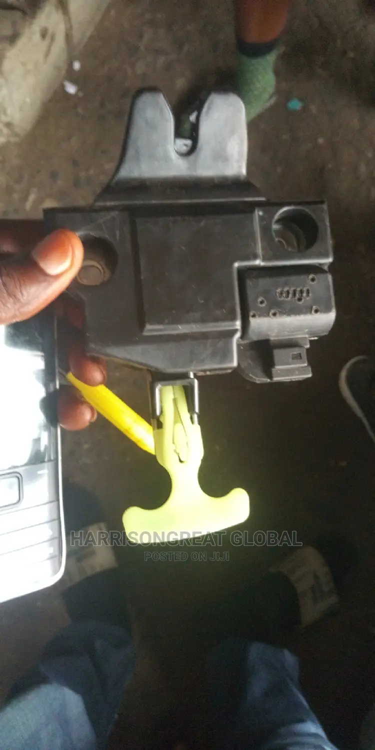 Booth Lock for 2.7 Toyota Camry