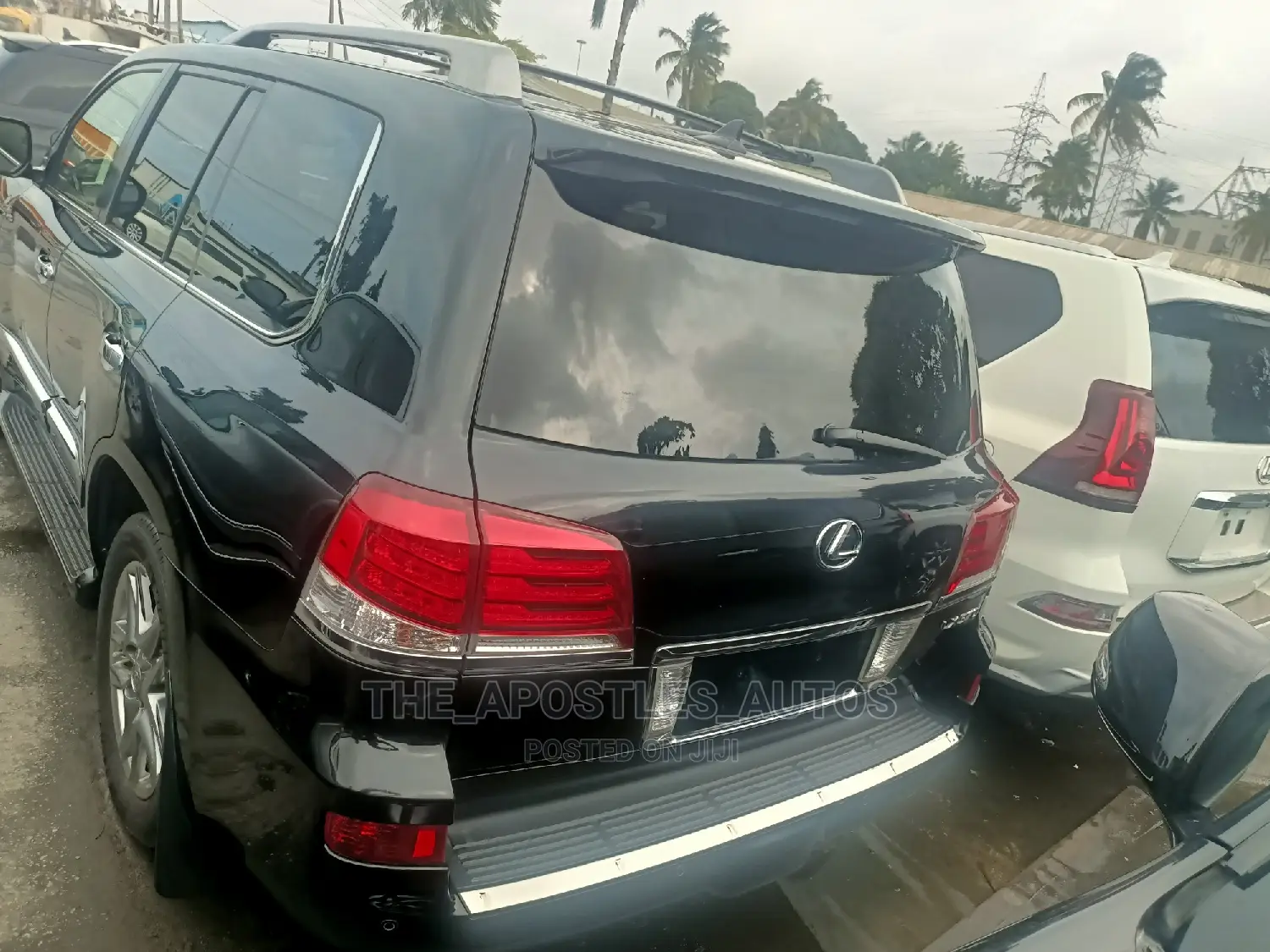 Lexus LX 570 AWD 2013 Black