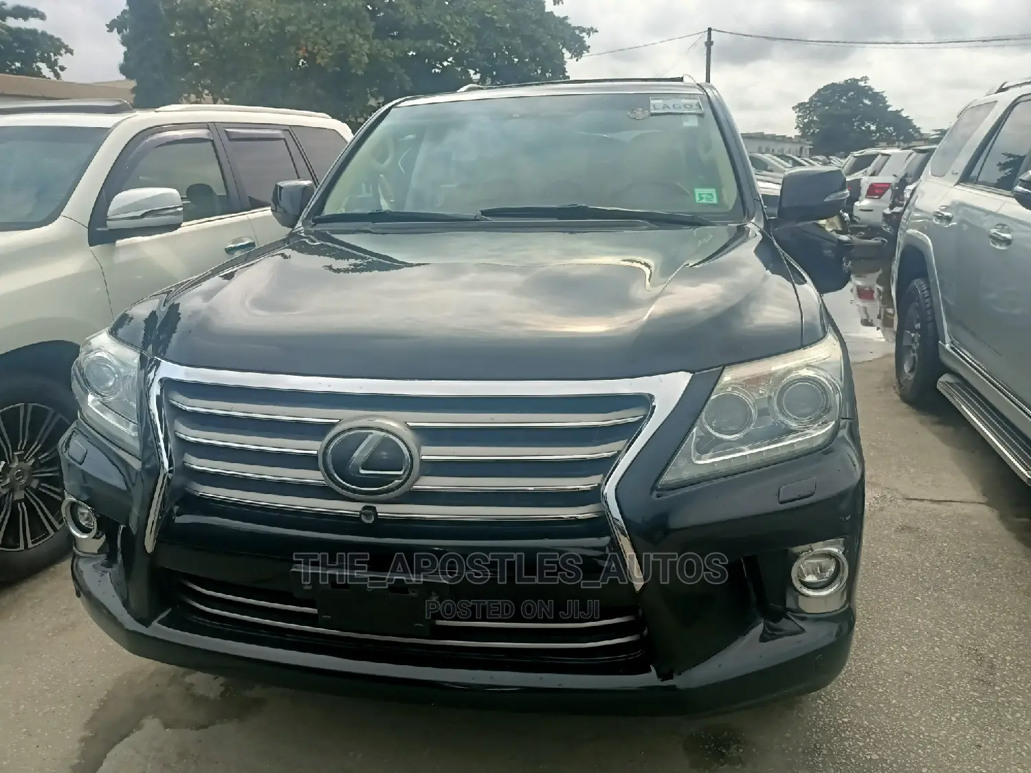 Lexus LX 570 AWD 2013 Black