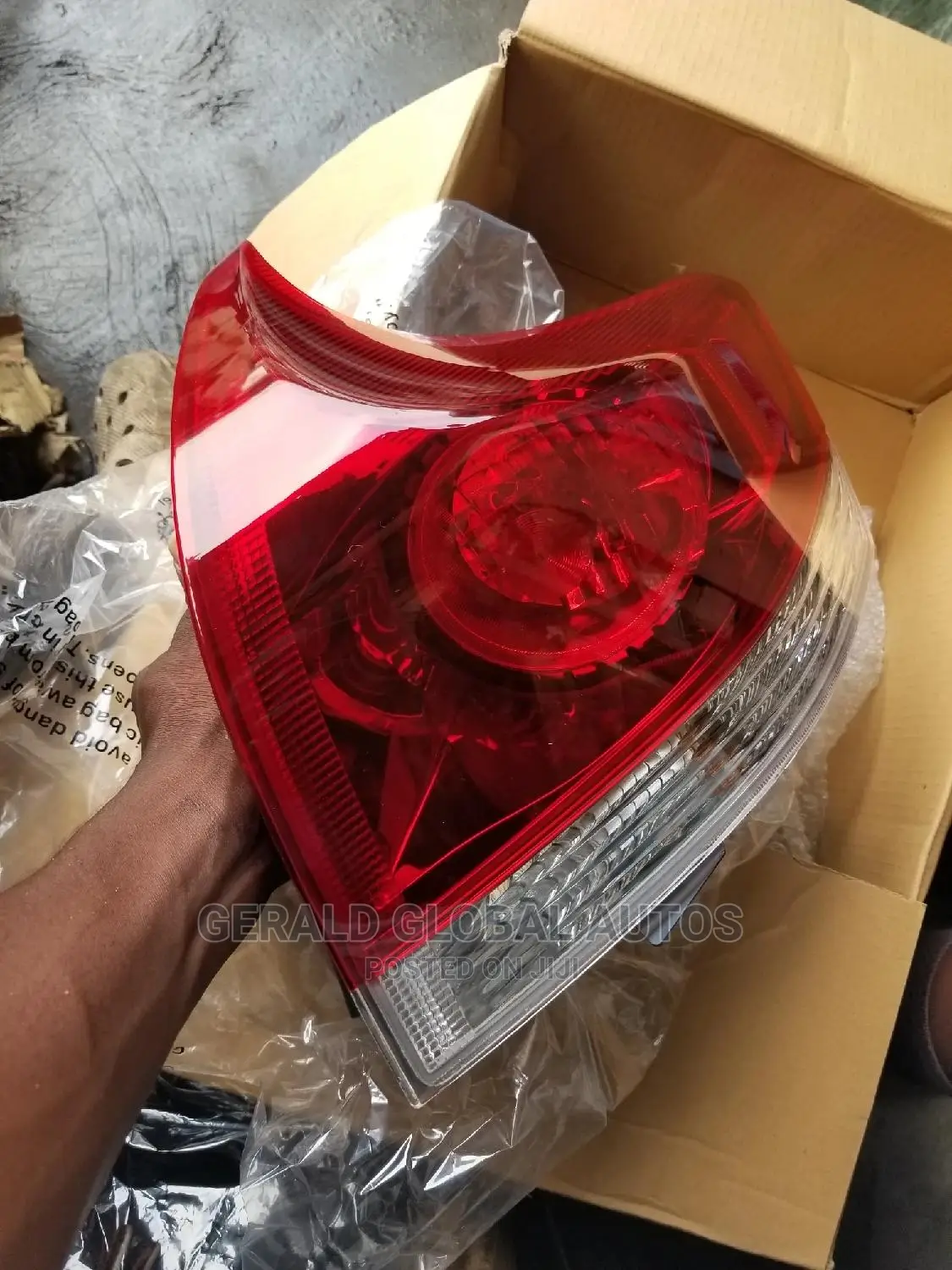 Rear Light Venza 014-016