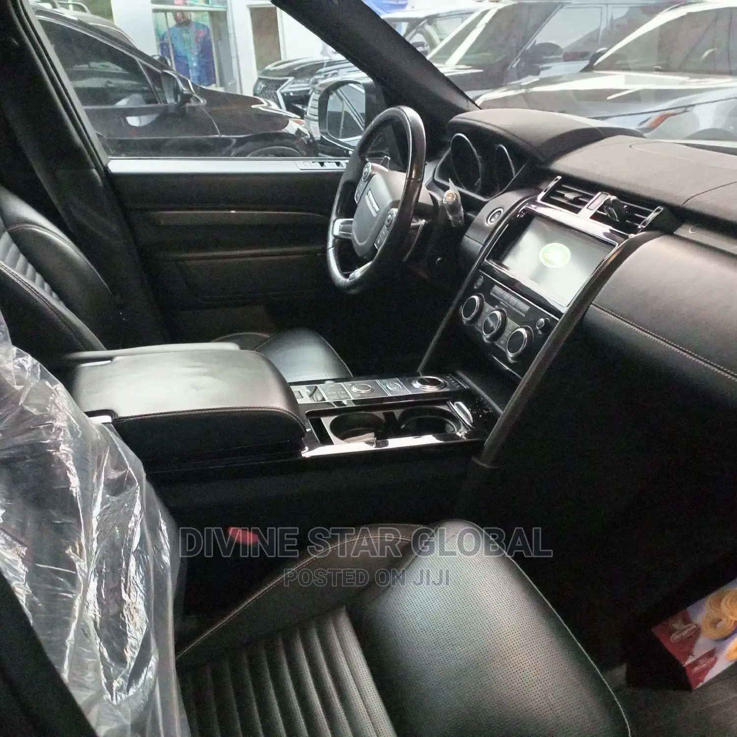 Land Rover Discovery HSE LUXURY 4x4 2018 Gray