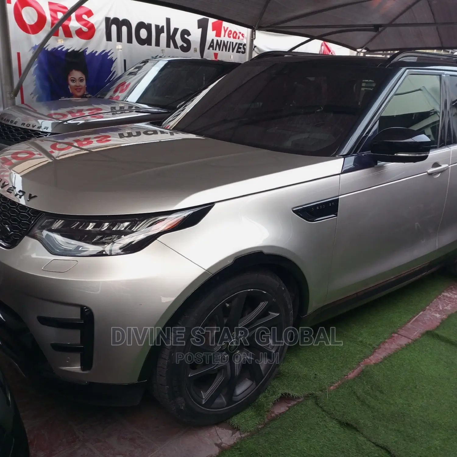 Land Rover Discovery HSE LUXURY 4x4 2018 Gray