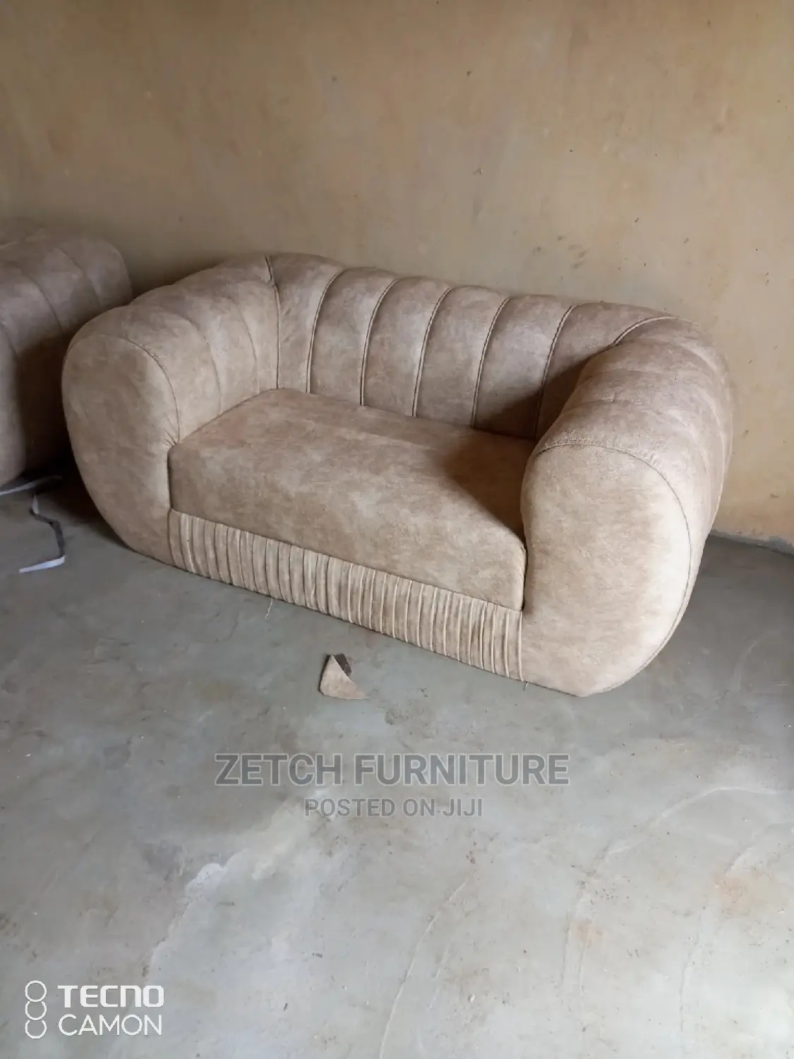 Ophulstry Chair