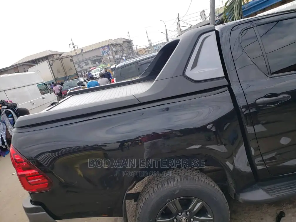 Hilux New Model Boot Cover