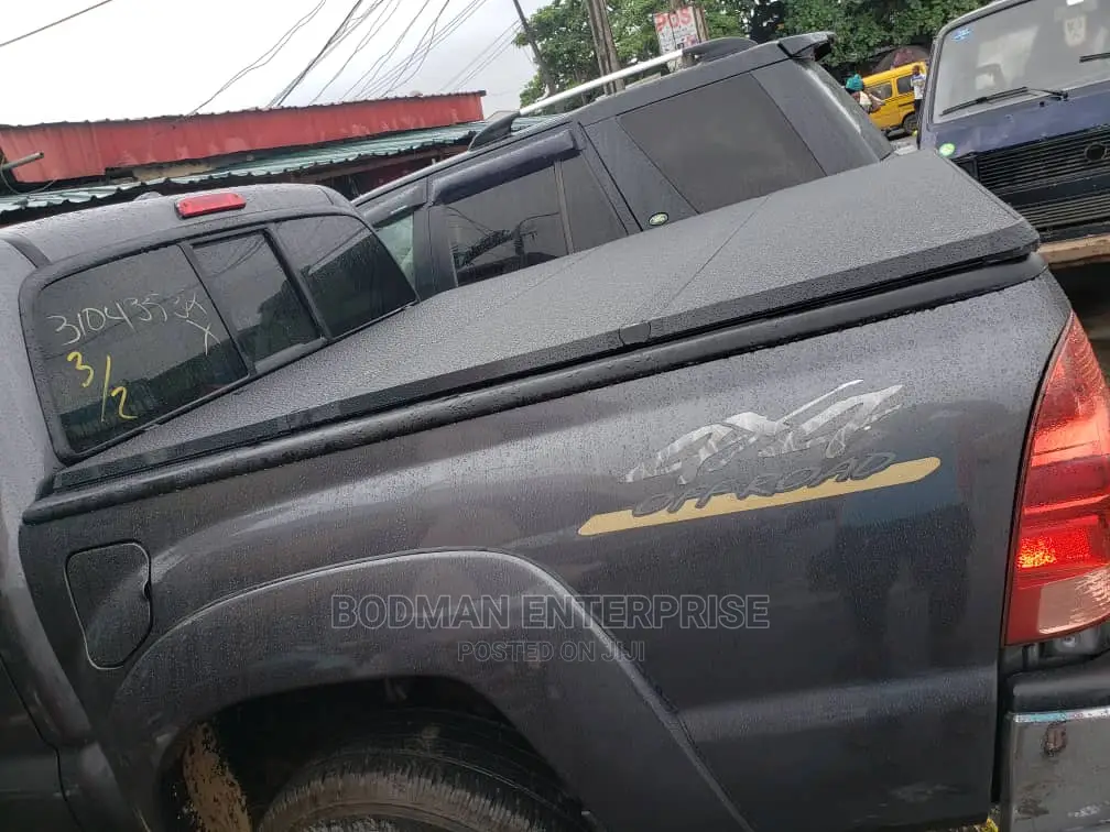 Boot Cover for Toyota Tacoma