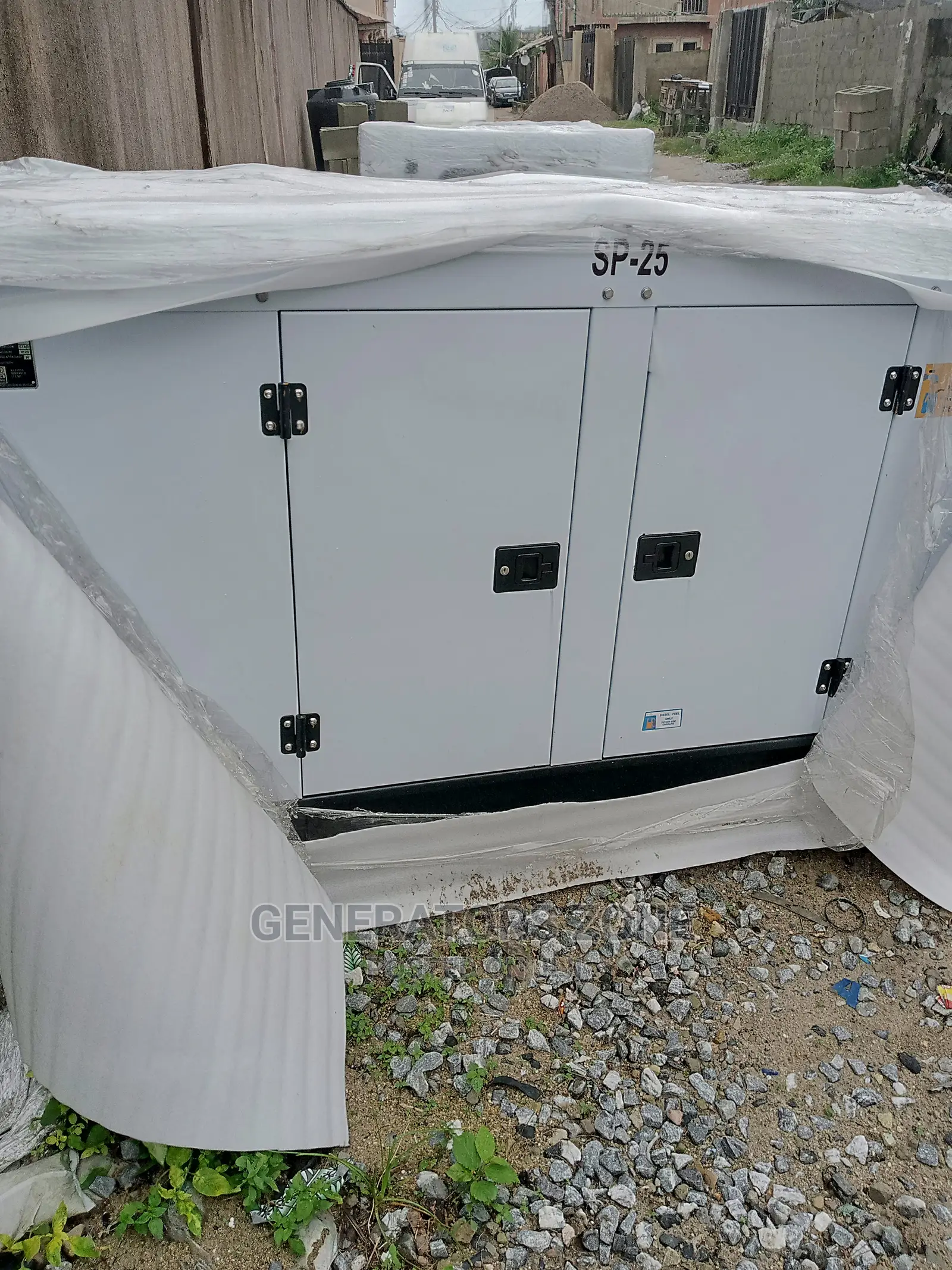 DIESEL Perkins Soundproof Generator Sp25kva-brand New