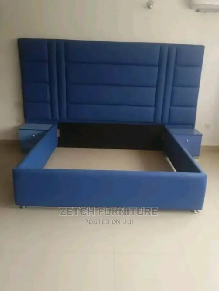 Standard 4x6 Padded Bedframe