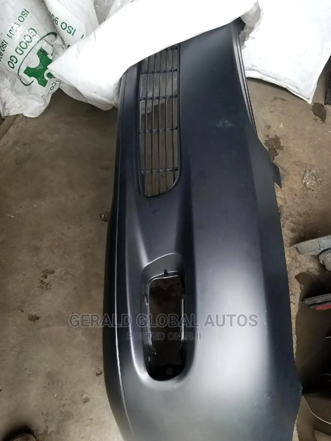 Front Bumper Es 300 03