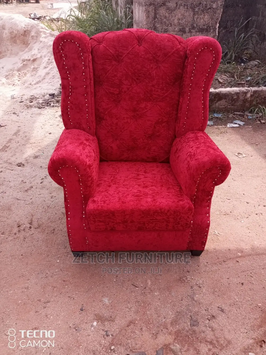 Ophulstry Chair