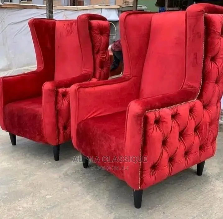 Classique Twins Accent Chair