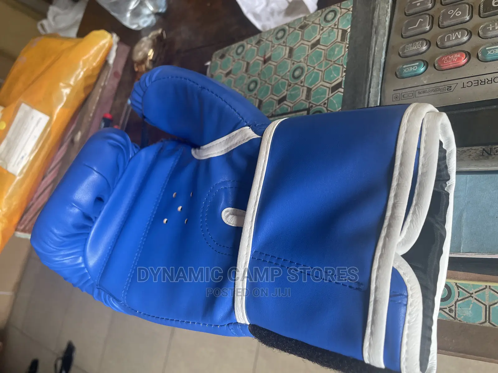 Everlast Boxing Glove Blue