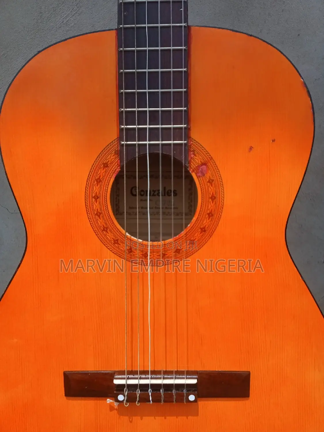 Neat as New Standard 40 Inches Classical Guitar_ C2
