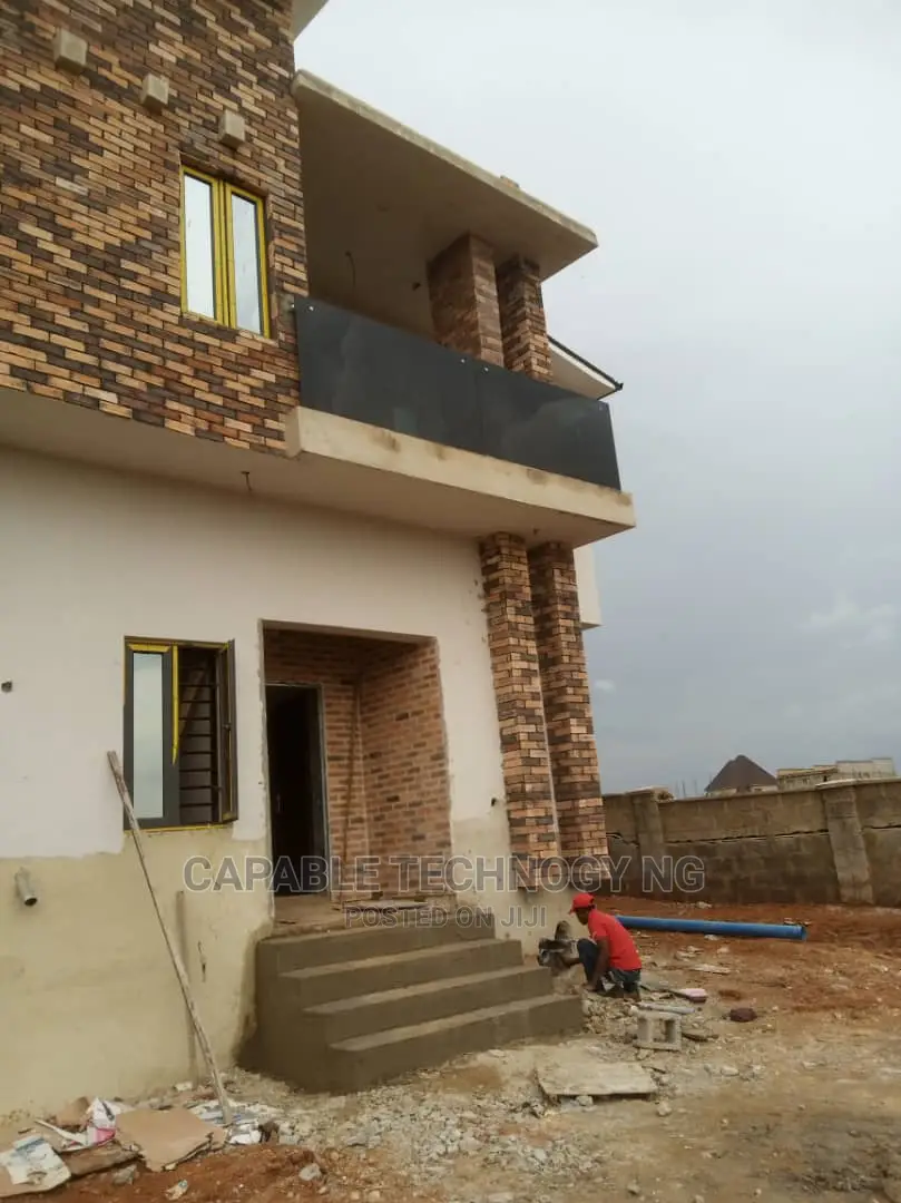 Standard Frameless Balcony Glass