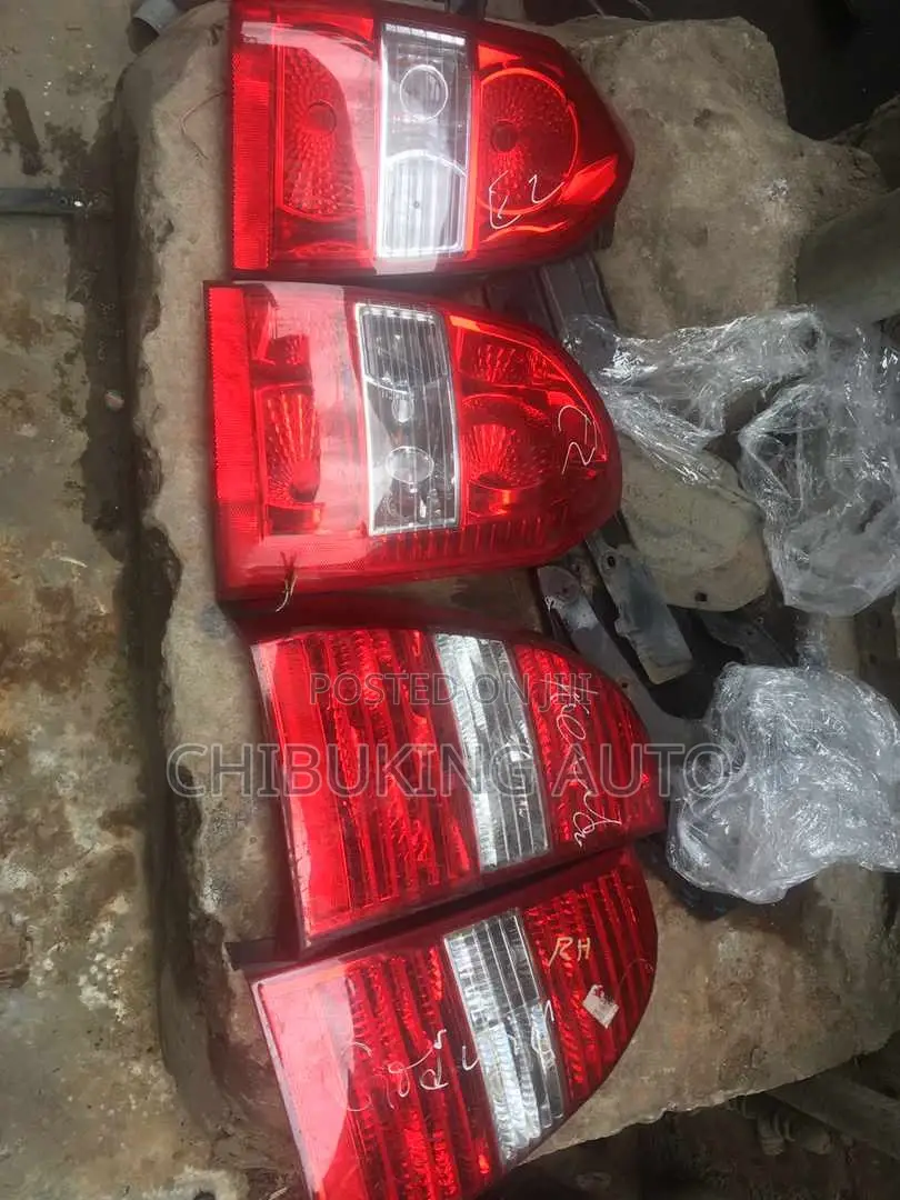 Headlamp Kia Sportage 2006