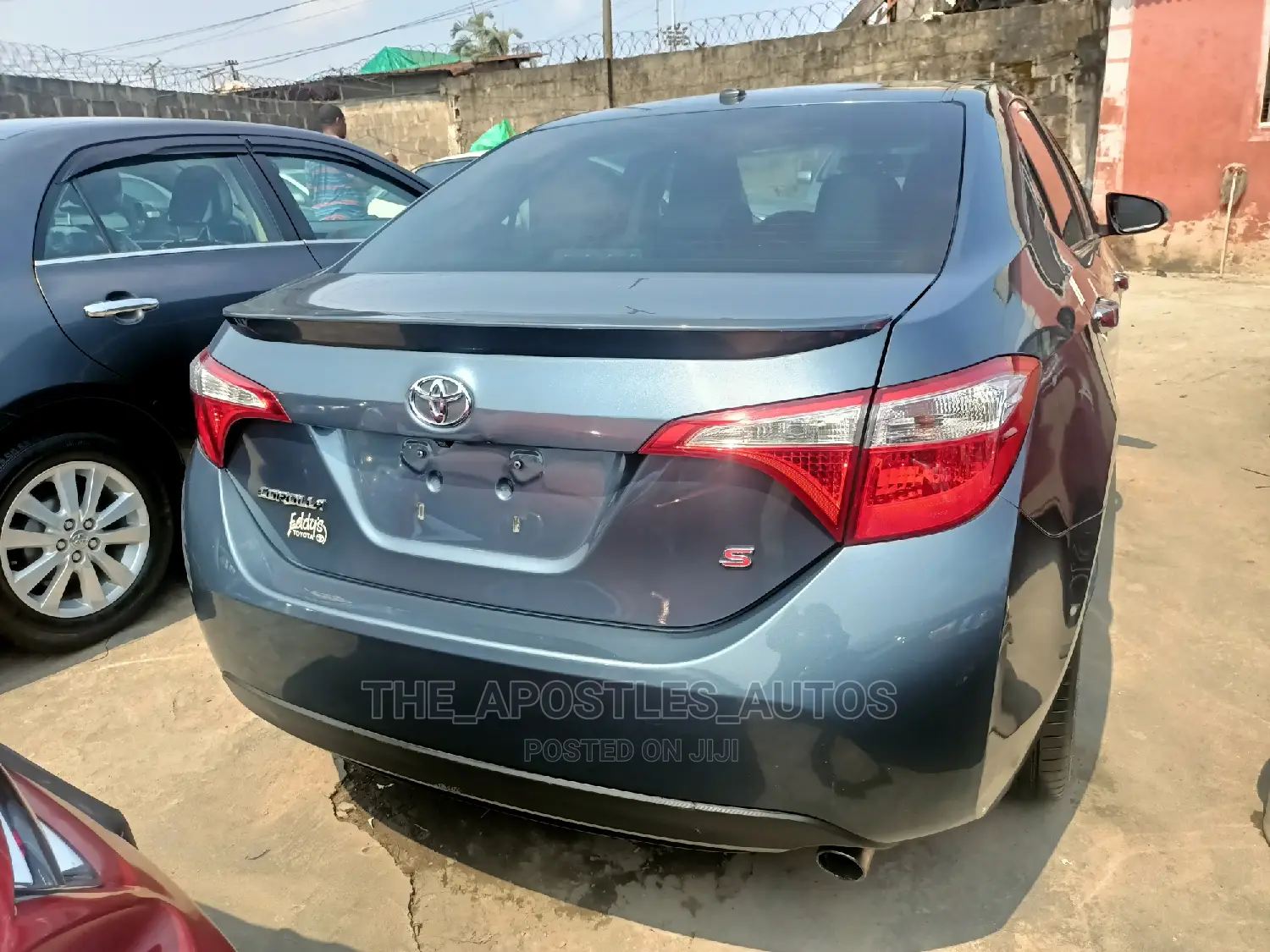 Toyota Corolla S 4dr Sedan (1.8L 4cyl CVT) 2016 Gray