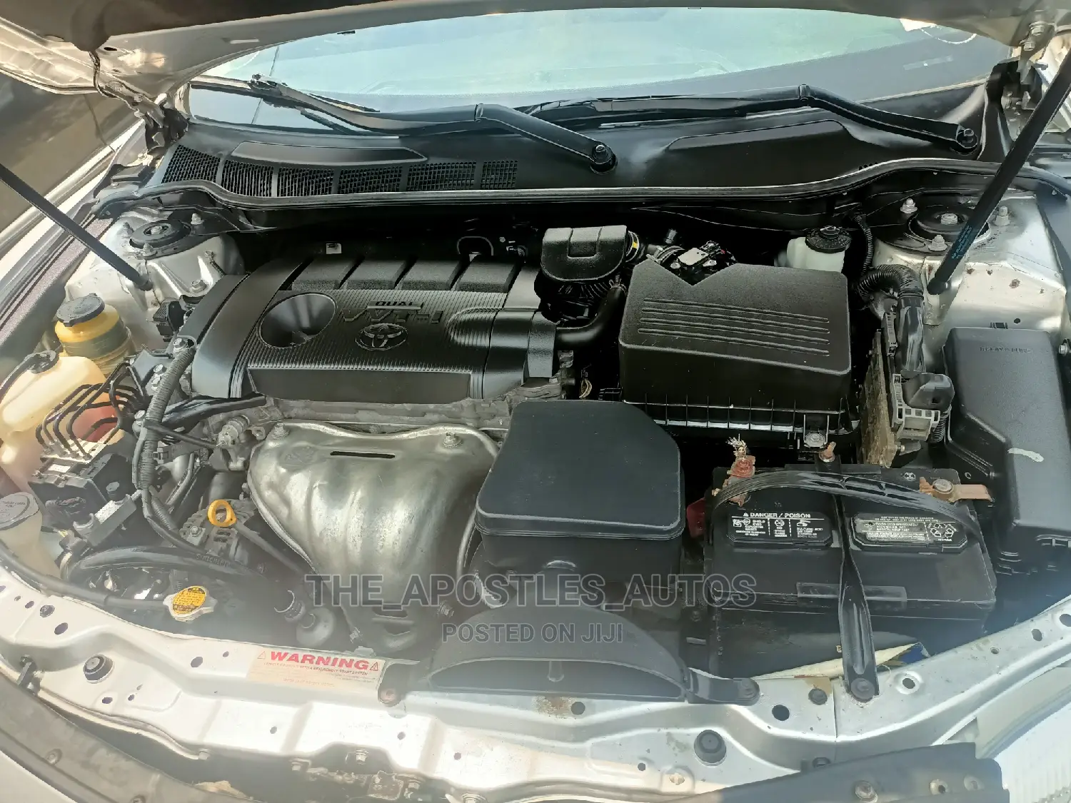 Toyota Camry 2010 Silver