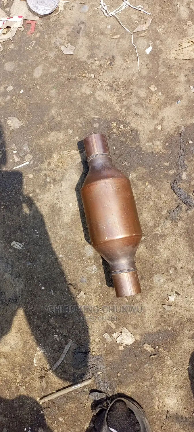 Center Catalytic for All Toyota Cars and Other Cars Too.