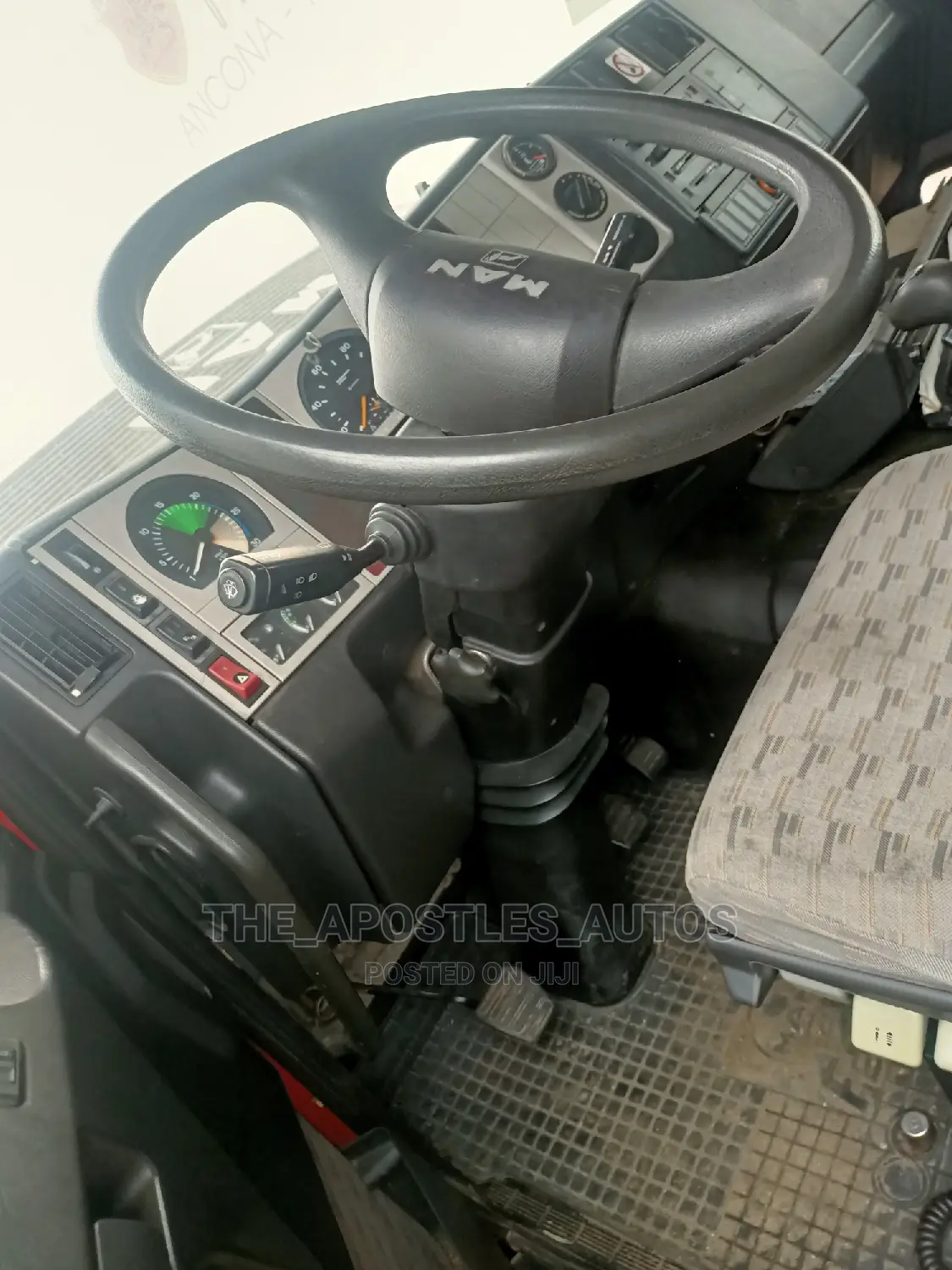 Man Diesel Refuse Truck (Lawma)