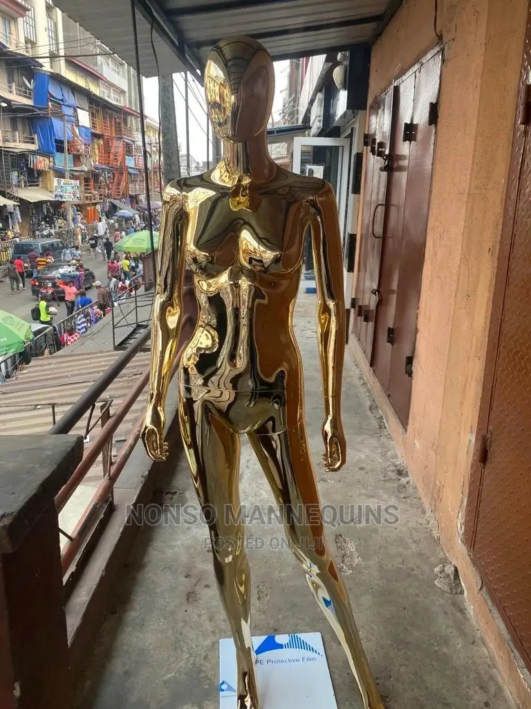Faceless Gold Chrome Size 8 Display Mannequin