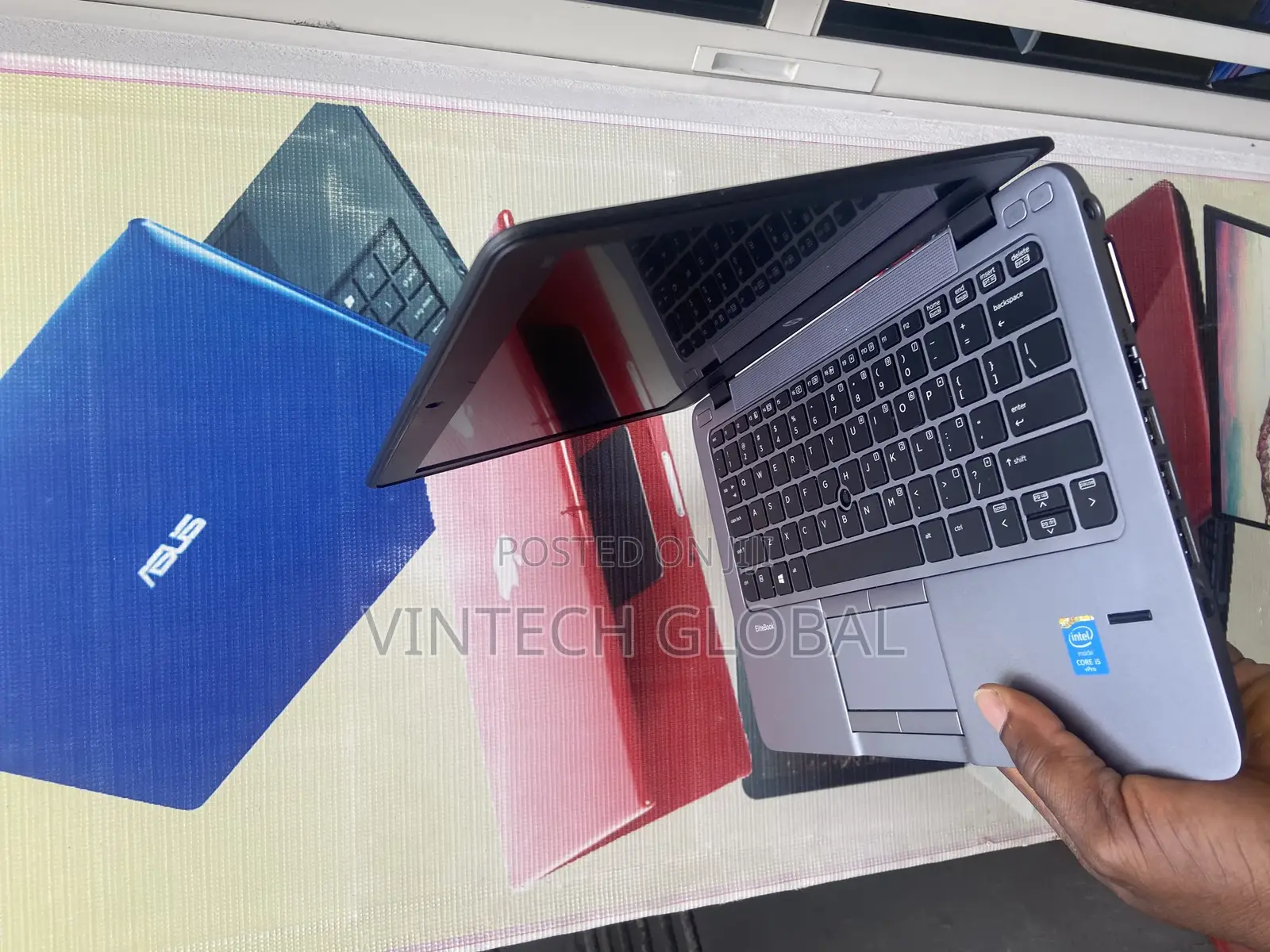 Laptop HP EliteBook 820 4GB Intel Core I5 HDD 500GB