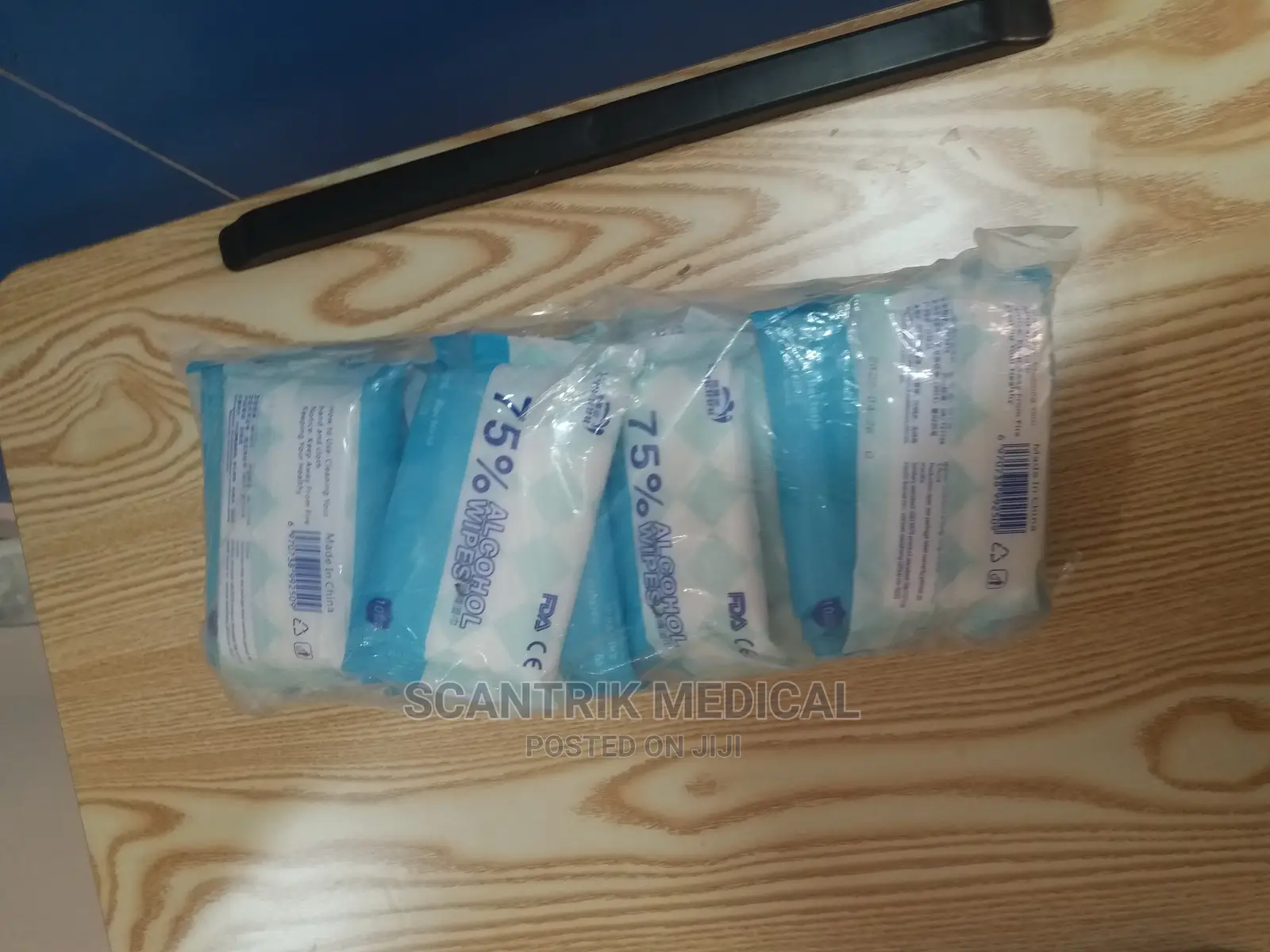 Comfortable Disinfecting Wipes 75% Alcohol Travel Hotel