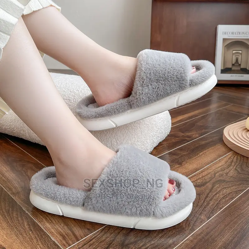 Fuzzy Cozy Comfortable Indoor Slippers